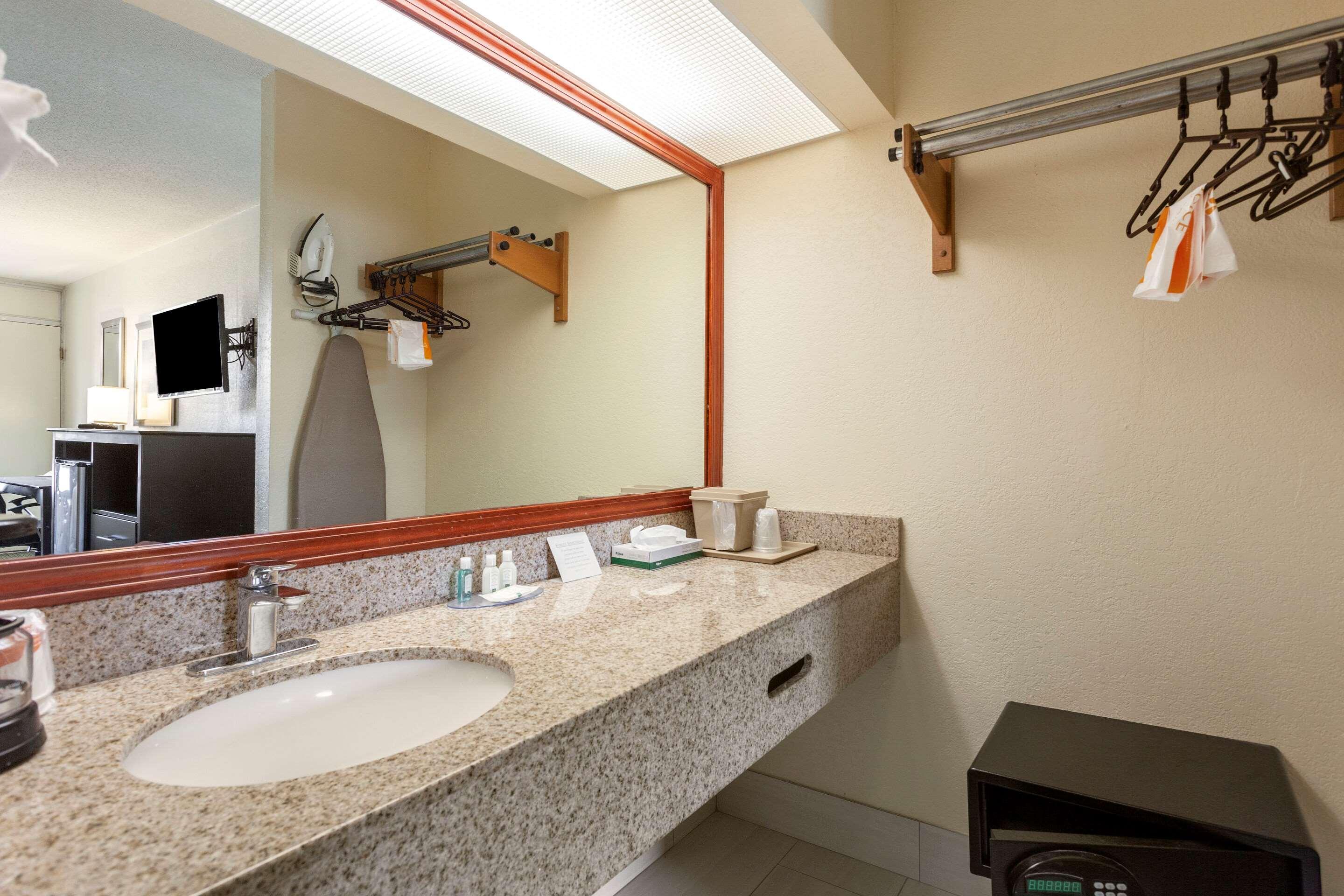 סיינט ג'ורג' Quality Inn St George I-95 מראה חיצוני תמונה