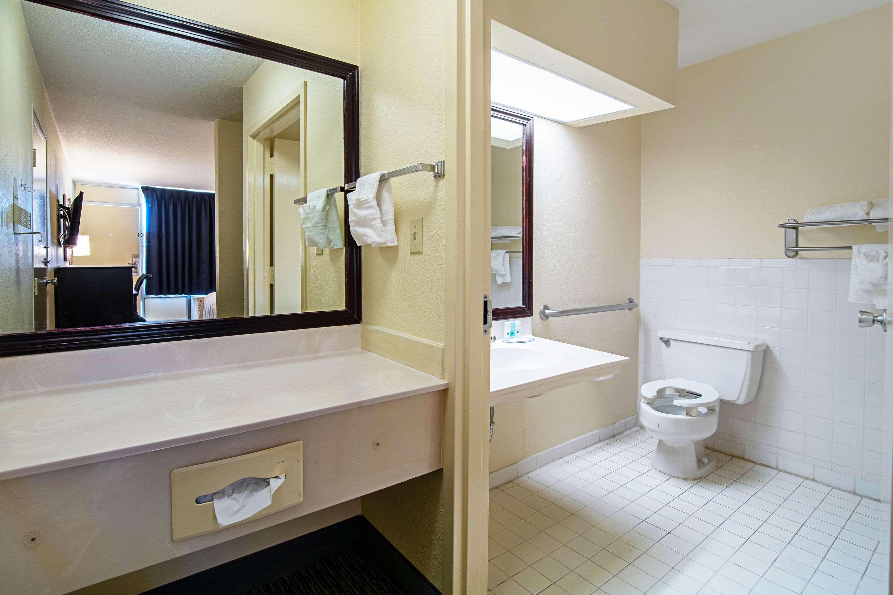 סיינט ג'ורג' Quality Inn St George I-95 מראה חיצוני תמונה