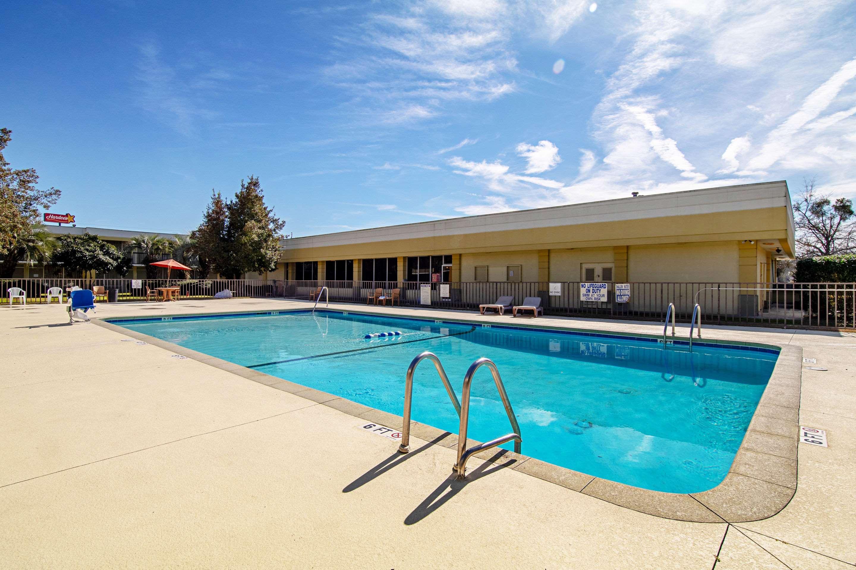 סיינט ג'ורג' Quality Inn St George I-95 מראה חיצוני תמונה