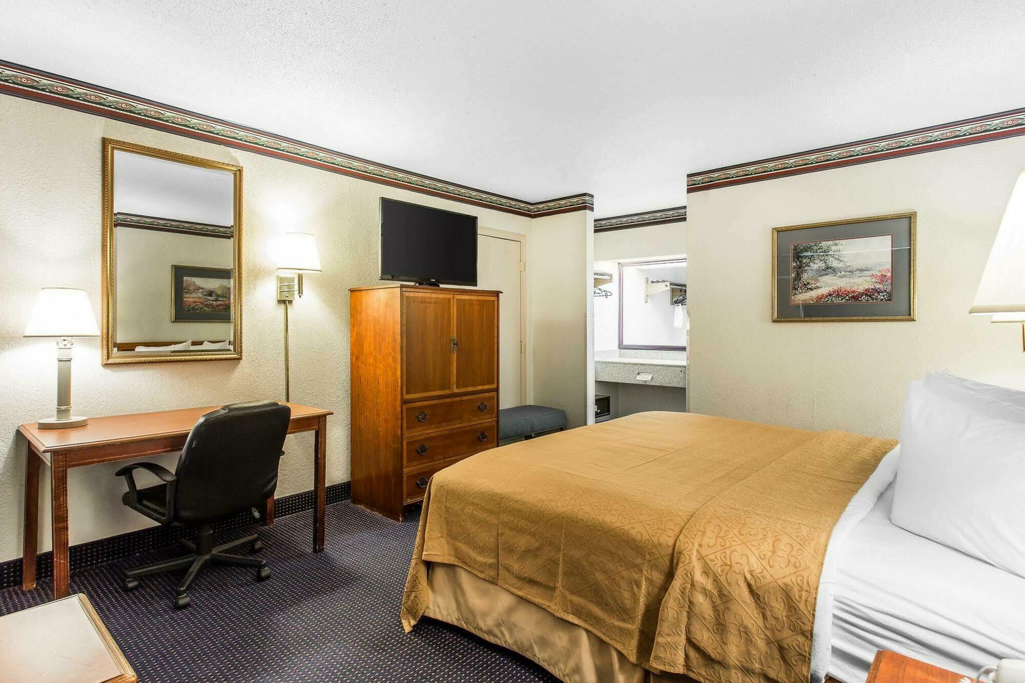 סיינט ג'ורג' Quality Inn St George I-95 מראה חיצוני תמונה