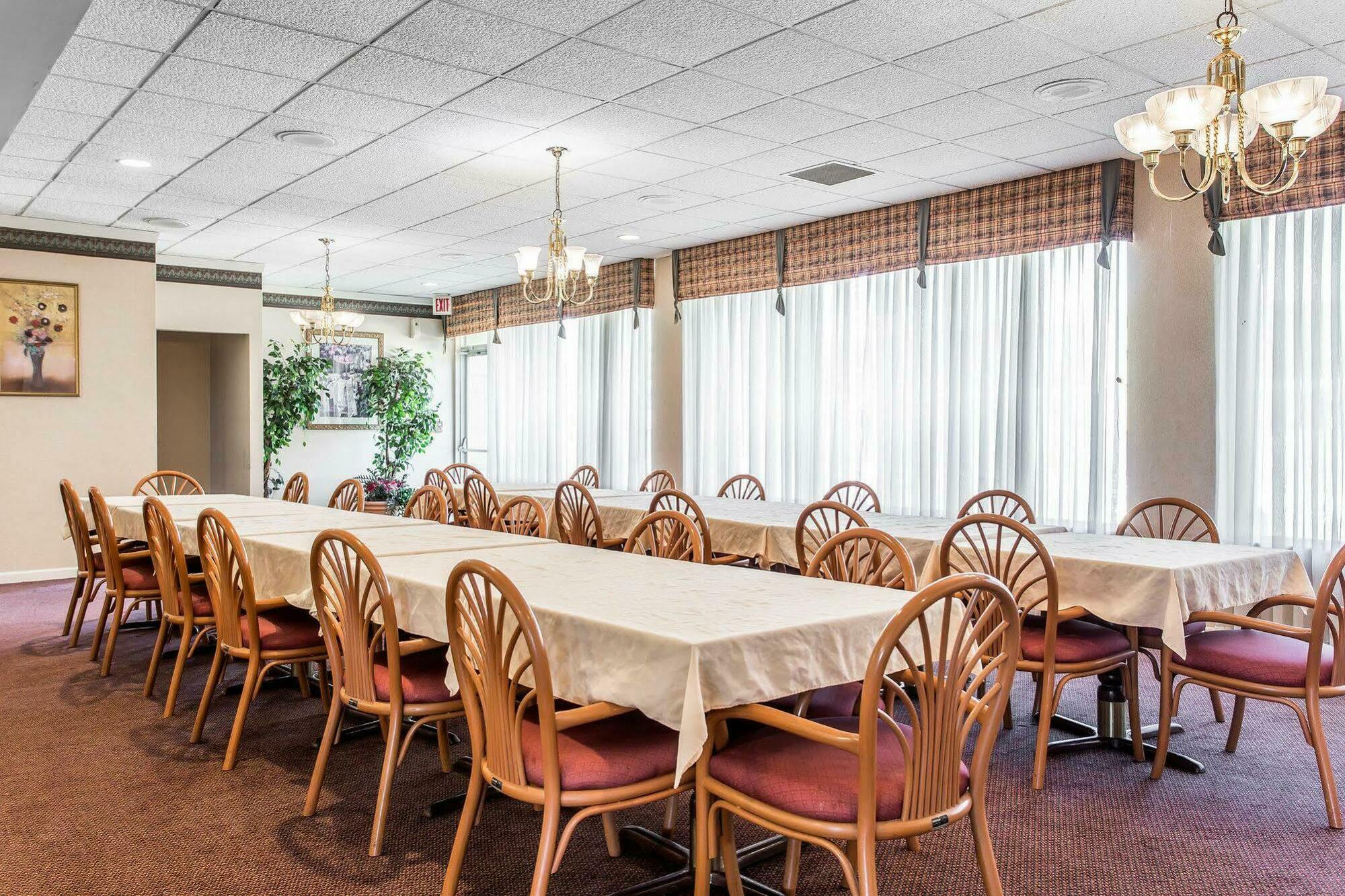סיינט ג'ורג' Quality Inn St George I-95 מראה חיצוני תמונה